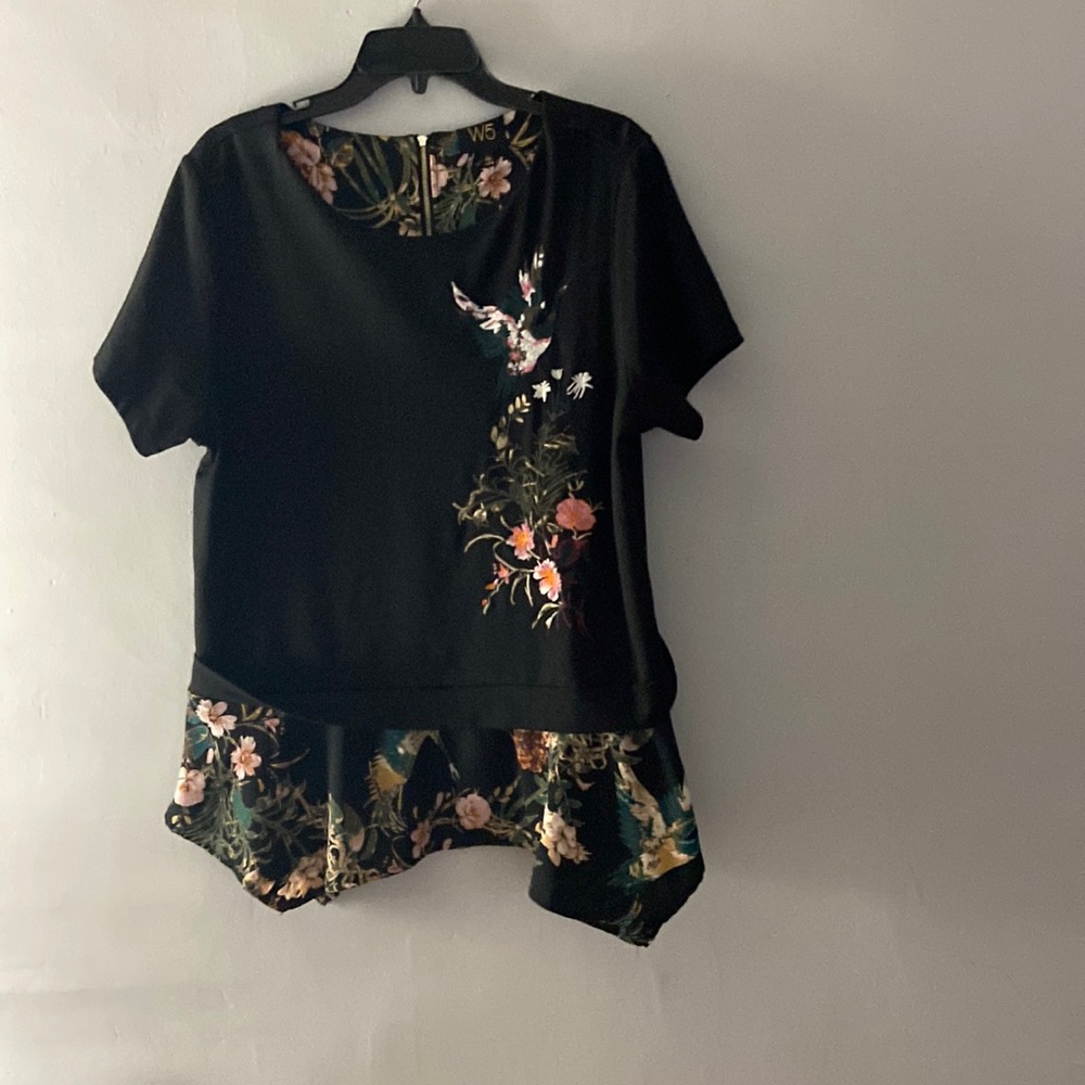 W5 Black and Floral Embroidered Top Size L